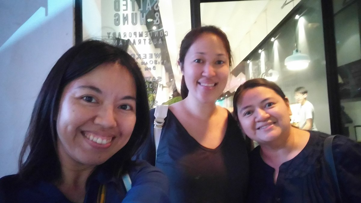 jamypye's tweet photo. New year, new Ling. ❤ Have a safe trip! #proteinload #latepost @blue_angel_1603 @yassychan https://t.co/6vlQfDXFtv