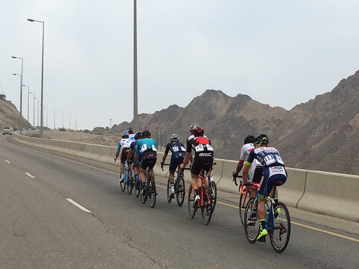 tourofoman's tweet photo. KM- 30 : 1st climb of the day for the breakaway #TOO2017 https://t.co/YJMoIDljiB