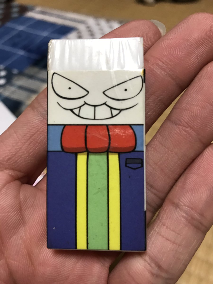 ケシカスくん消しゴム(本物じゃない方)のスリーブに顔をプリントする