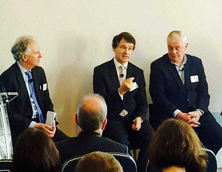 ReputationInc's tweet photo. @paulconnors27 @HSELive discusses the need for speed when it comes to fixing #repgov problems for @ReputationInc briefing @CliffTownhouse https://t.co/F5yxc5BVx4