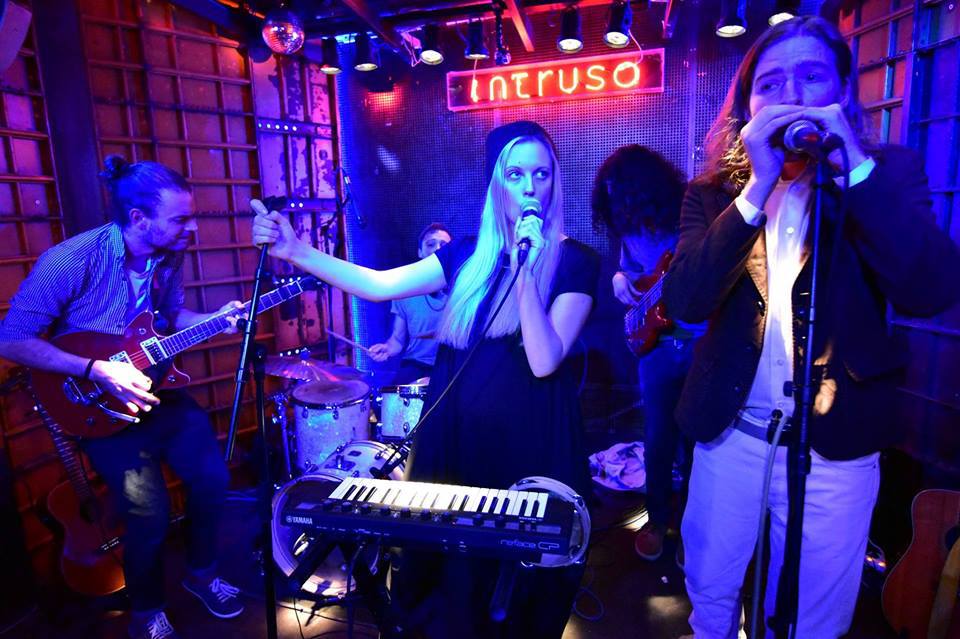 El circo se acerca al pueblo con Not my Circus.<a href="/Circusnotmy/">Not My Circus</a> @mirolloeselindie… mirolloeselindie.wordpress.com/2017/02/17/el-…