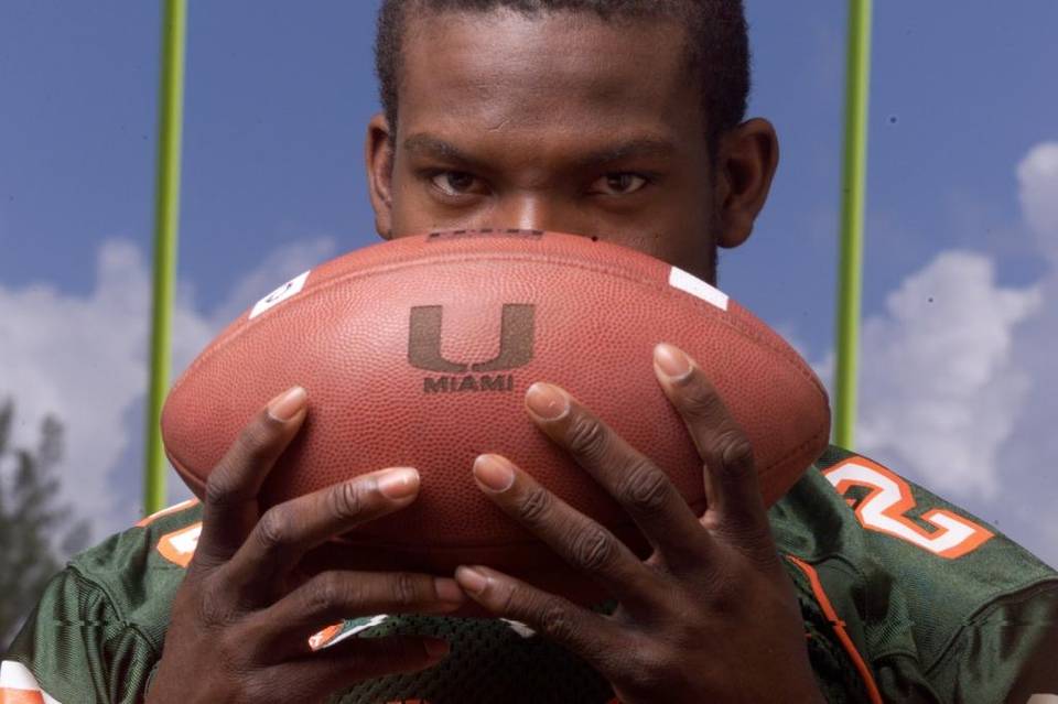 smillerdegnan's tweet photo. I am so sad. Another @CanesFootball player I covered has died way too young. R.I.P. Leonard Myers. #GoodKindMan https://t.co/bZ56WQHc2F https://t.co/RWPPtkxiHQ
