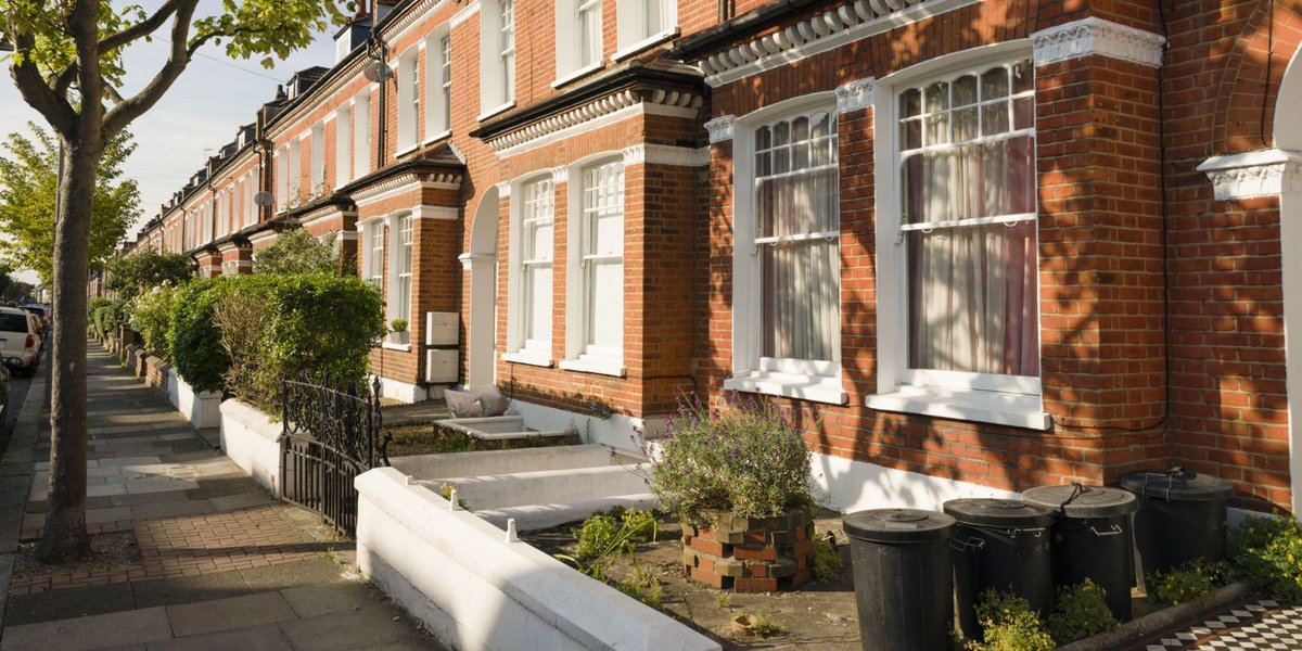 6 top tips for #ventilating a period property, including how to stop #damp and #mould
bit.ly/2l0CrZK