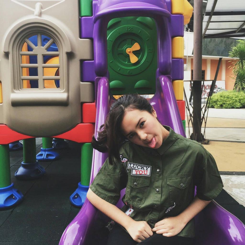 CutBebyTshabina's tweet photo. Good nightttt💚💚💚💚💚 https://t.co/gEdXgKWRaT