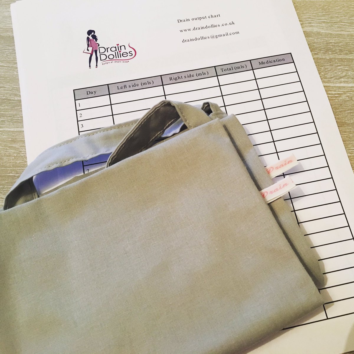 Draindollies's tweet photo. Drain dollies now come with a fluid output chart for ladies to record what's coming out of the drains ✌🏼 #recovery #draindollies https://t.co/tc39jhp3xR