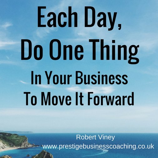 RobertViney's tweet photo. MOVE YOUR BUSINESS FORWARD
Do one new thing, each day

#motivation #startuplife #southyorksbiz #WomeninBusiness https://t.co/1vfYoDIjaB