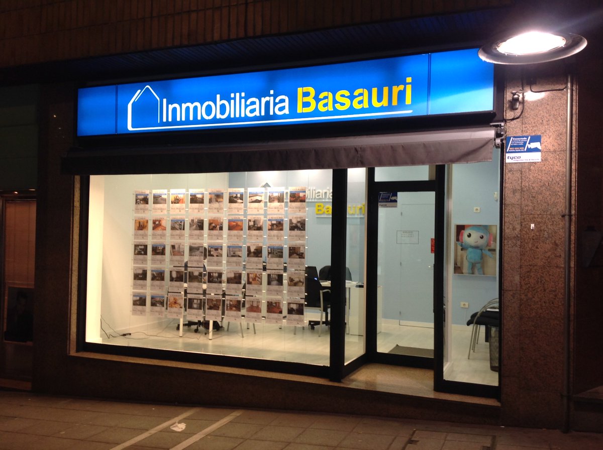 IBasauri13's tweet photo. Apertura de una nueva oficina de #InmobiliariaBasauri, ubicada en la calle Kareaga Goikoa Kalea,107
#PisosEnBasauri #VentaDePisos https://t.co/ptlKpFrizs