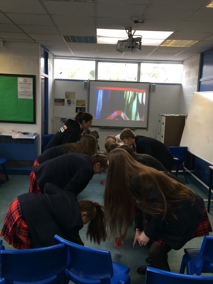 RidgewayPhysEd's tweet photo. Cone game - sky sports living for sport #SSLFS https://t.co/ORAPQgRuyx