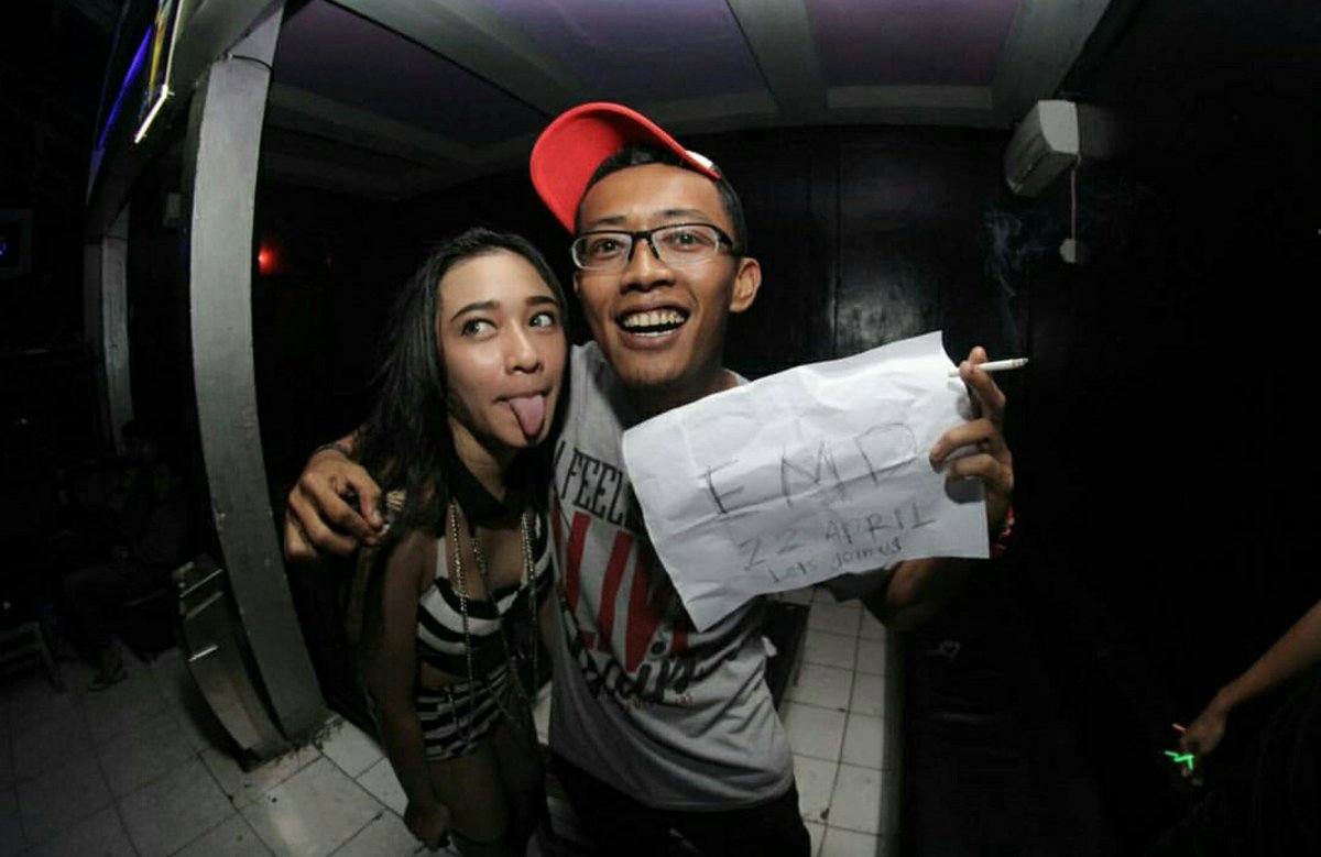 EMDmusicfest's tweet photo. Coming soon 22 april 2017
( GRAGE HOTEL BENGKULU )
Thank you Regesya & Bg Hasbi
#emdmf2017 #bengkuluclubbers #arprojectbkl #fracella_ip https://t.co/NG2r1fVX1N