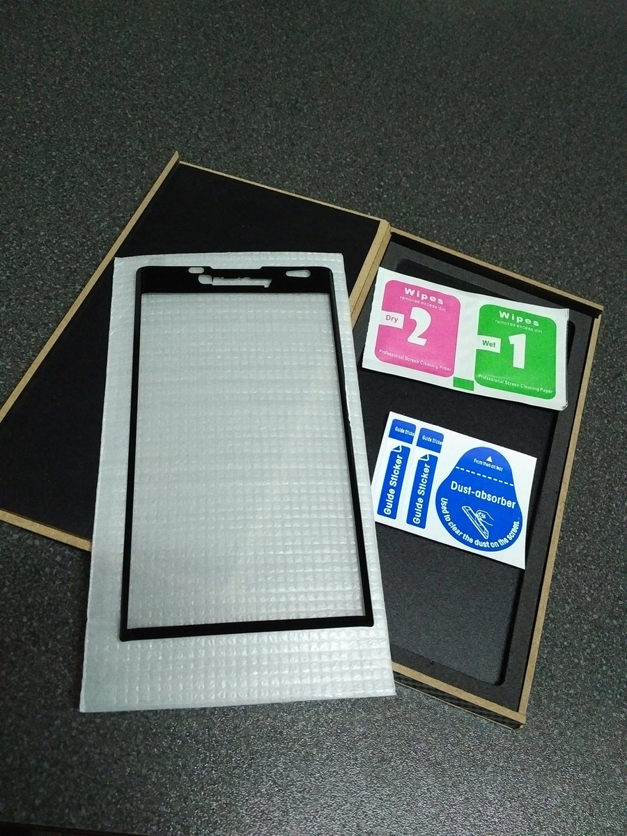 DZyL4r's tweet image. Woohoo! My BlackBerry tempered glass finally arrived!

#BlackBerry #Priv #SecurityIsPriority