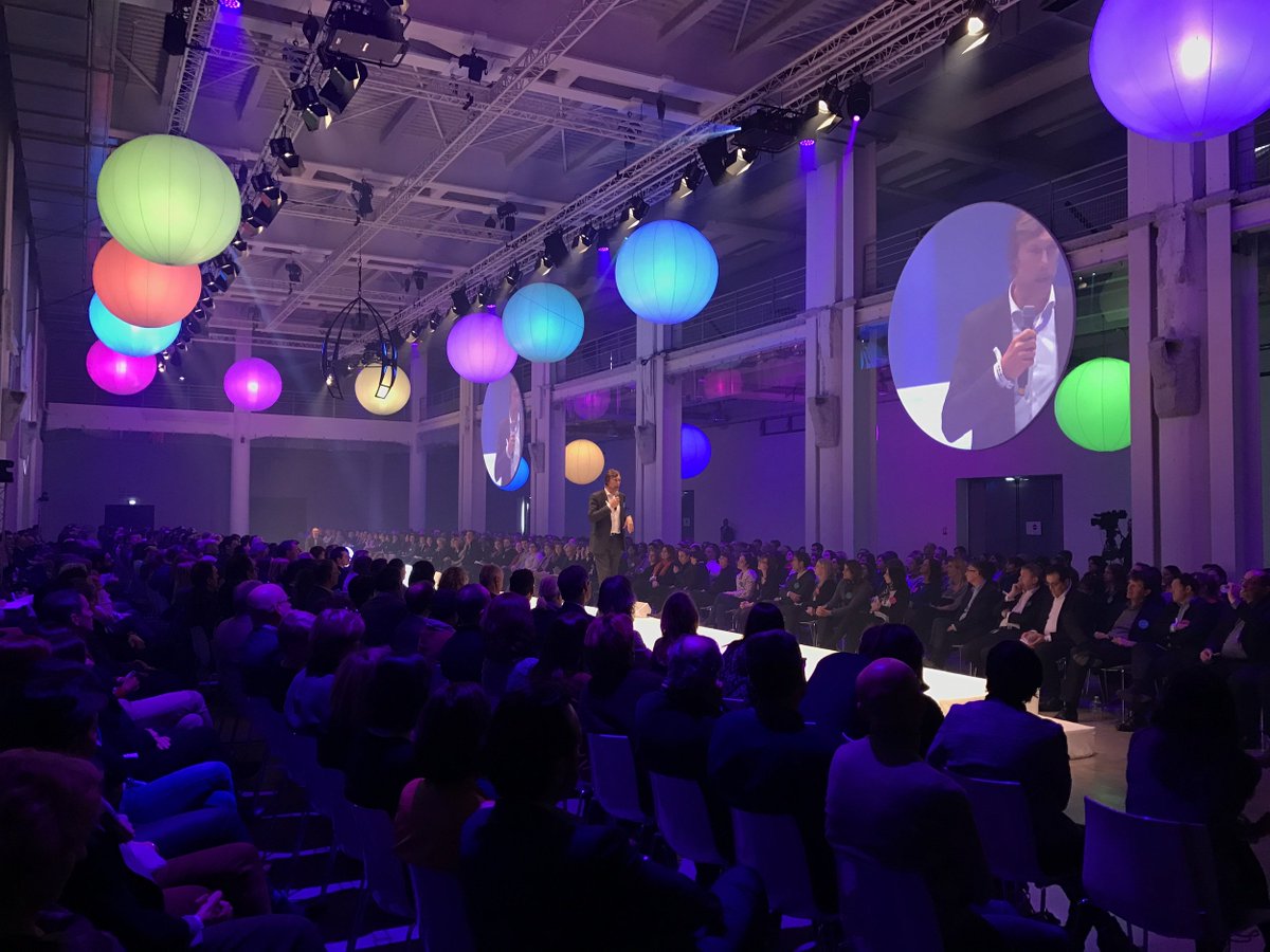 NBProd's tweet photo. #ohyesgroup #lasucriere #lyon #boehringer #merial #newbeatprod 
Convention @boehringerus à La Sucrière - Lyon avec l'agence @OhYesGroup https://t.co/F7Zo5EylJY