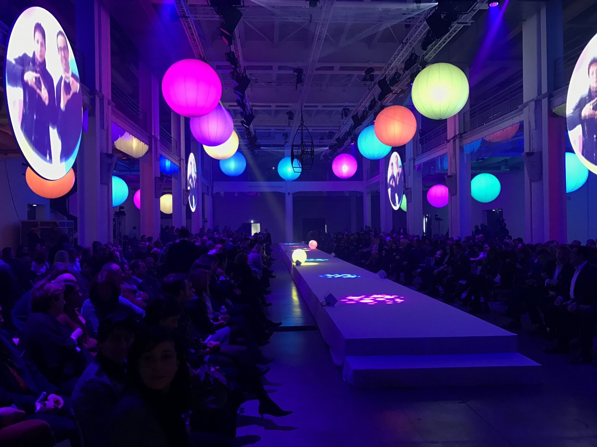NBProd's tweet photo. #ohyesgroup #lasucriere #lyon #boehringer #merial #newbeatprod 
Convention @boehringerus à La Sucrière - Lyon avec l'agence @OhYesGroup https://t.co/F7Zo5EylJY