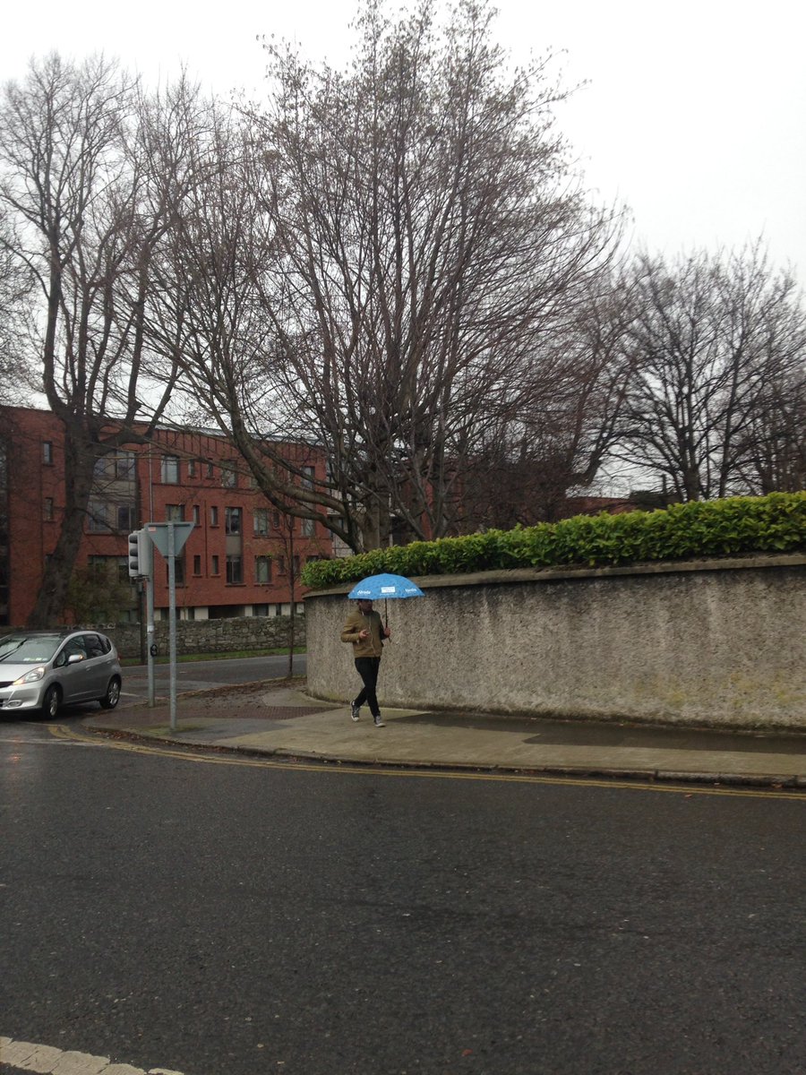 AbrellaIreland's tweet photo. out &amp; about in Dublin get your business seen ....... https://t.co/WwfwfYF1fK