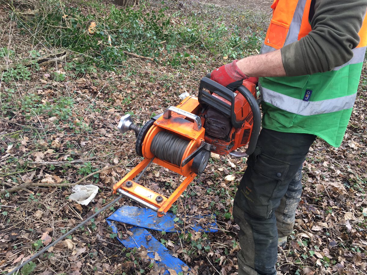 RFTreeSurgeons's tweet photo. @lewiswinch making today's operations much easier and quicker https://t.co/hCgDeV6McW 🌲 https://t.co/ZKeA9vbdAf