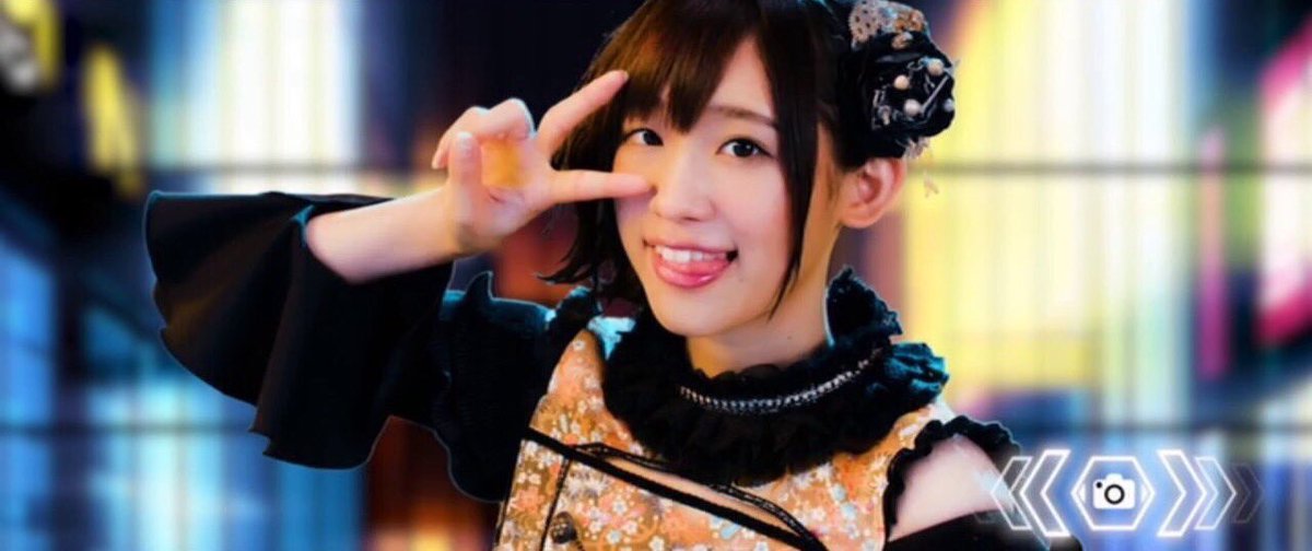 かーねる 一件落着ゴ用心の高橋李依さんの衣装 ちょっと前に流行った胸あきタートルネックっぽいんだけどあのね 何でもないです