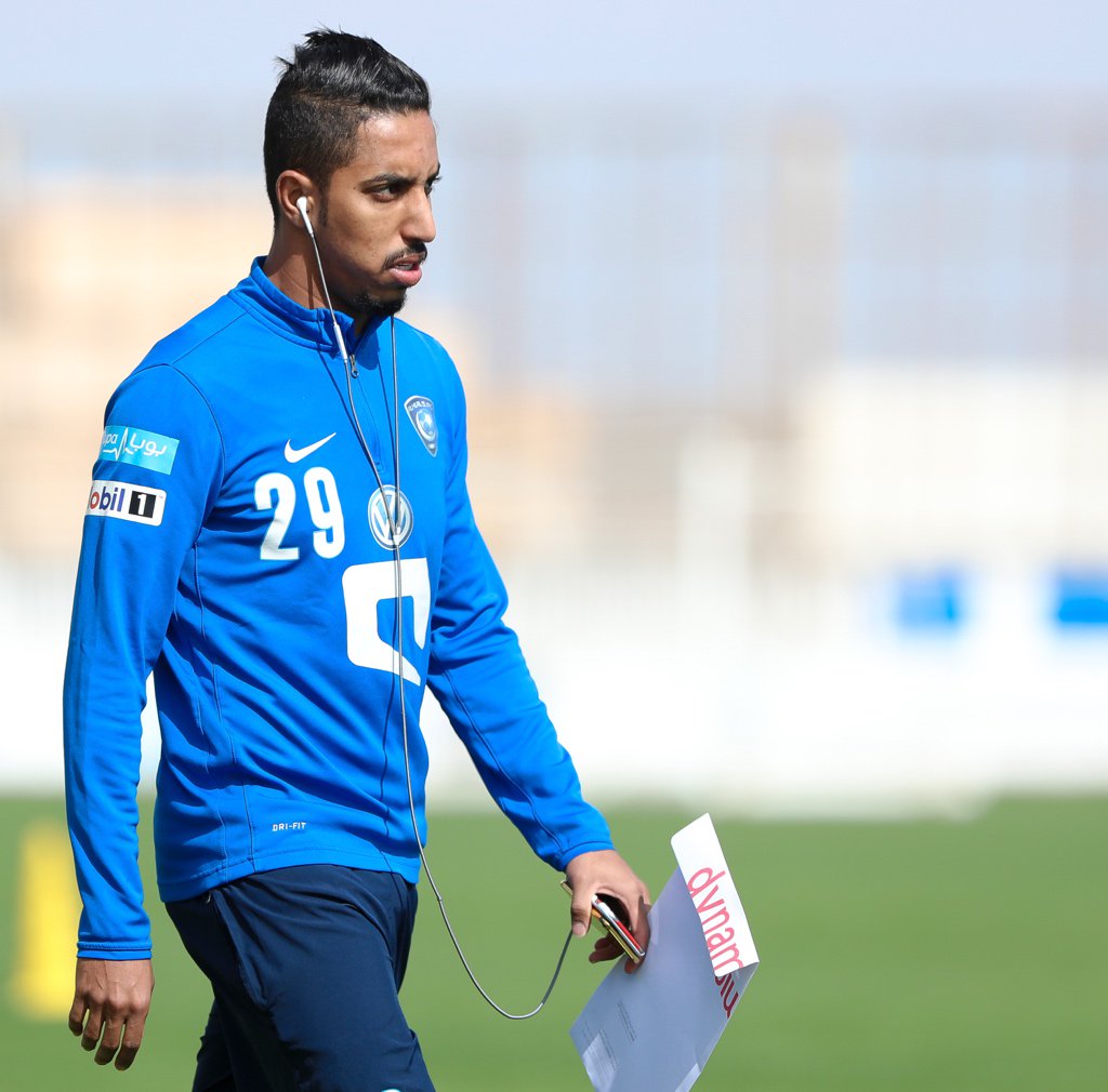 Alhilal_FC's tweet photo. أدى سالم الدوسري ومجاهد المنيع صباح اليوم برنامجيهما التأهيليين، في حين يواصل فريق #الهلال الأول لكرة القدم الساعة الـ٤ من عصر الغد تدريباته https://t.co/hHpdcKGHB6