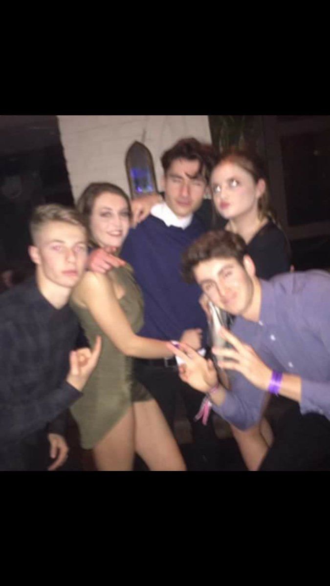 FozzyBoy2's tweet photo. @Josh_Hughes4 happy birthday big man lots of love xx https://t.co/qSA6Ejb4U4