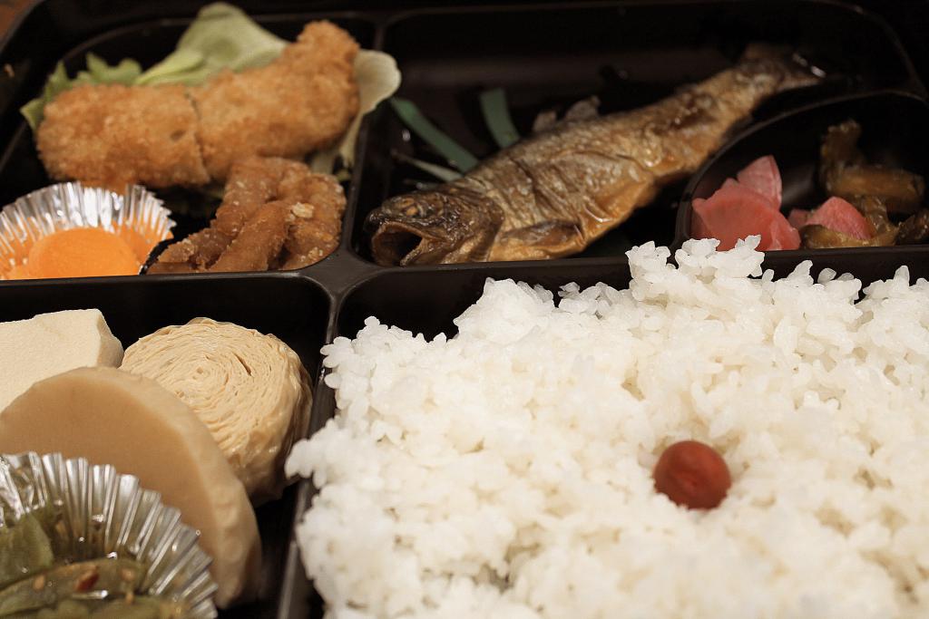 VEGANES JAPAN - Miso-Suppe halb deutsch. Oder: Alle lieben SOJABOHNEN. slowereat.com/2017/02/17/veg…