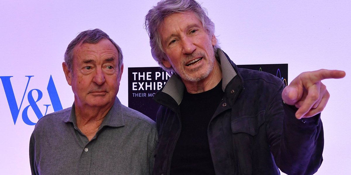 HuffPostUKEnt's tweet photo. 2/3 of Pink Floyd reveal that they *would* headline Glastonbury (if asked, that is...) https://t.co/c1okJvrkxw https://t.co/VJANk1JqU4