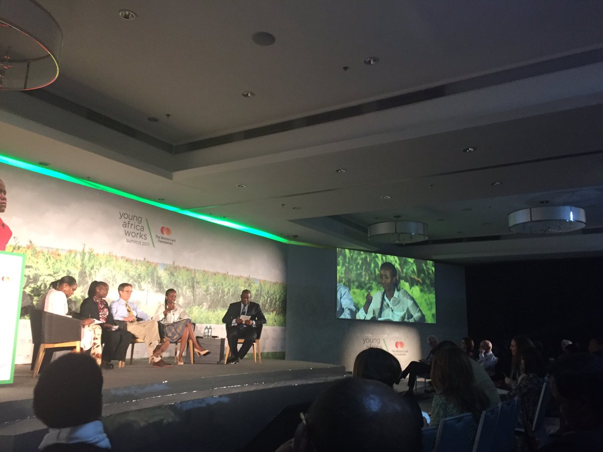 urumenesha's tweet photo. #ClarisseMurekatete of #CARLGroup on Food security and job creation. #YAW2017 @MastercardFdn https://t.co/3sCkCCMt0r
