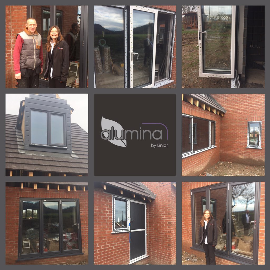 Liniarprofiles's tweet image. Site visit today to see beautiful #Alumina bifolds fitted - supplied by @TruFrame Direct Telford. These in 7016Grey &amp;amp; matching windows 🙂
