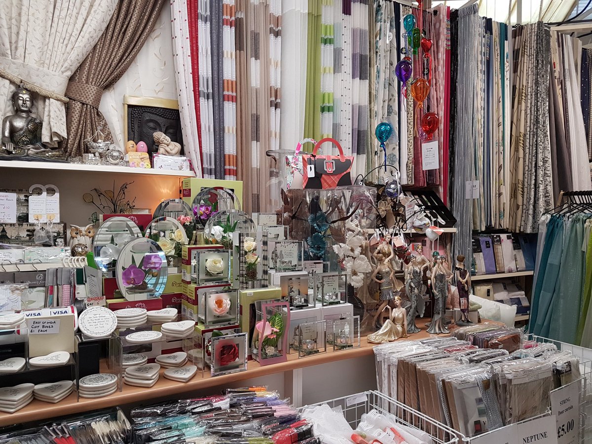 Karma Curtains (KarmaCurtains) Twitter