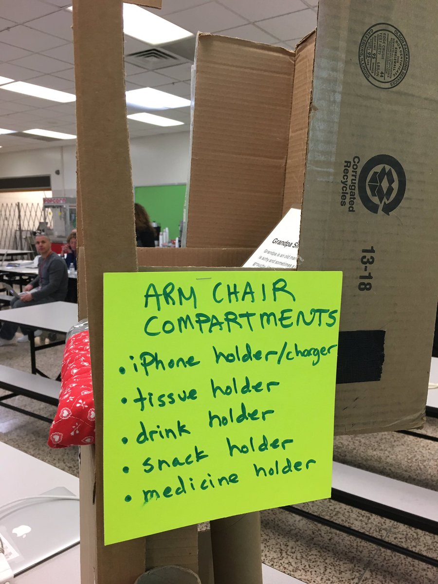PPerdue82573's tweet photo. Paying attention to details. #designthinking #deeperlearning #prototype Avtive PD. #DMSIL https://t.co/gN2Xe99wnH