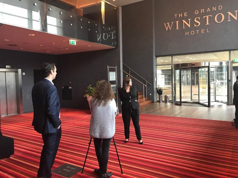 tamsie3103's tweet photo. Vandaag #filmopnames van @Michaelflevum #flevum #netwerk in @GrandWinston #bestwestern hotel gehad https://t.co/js19z1S3uf