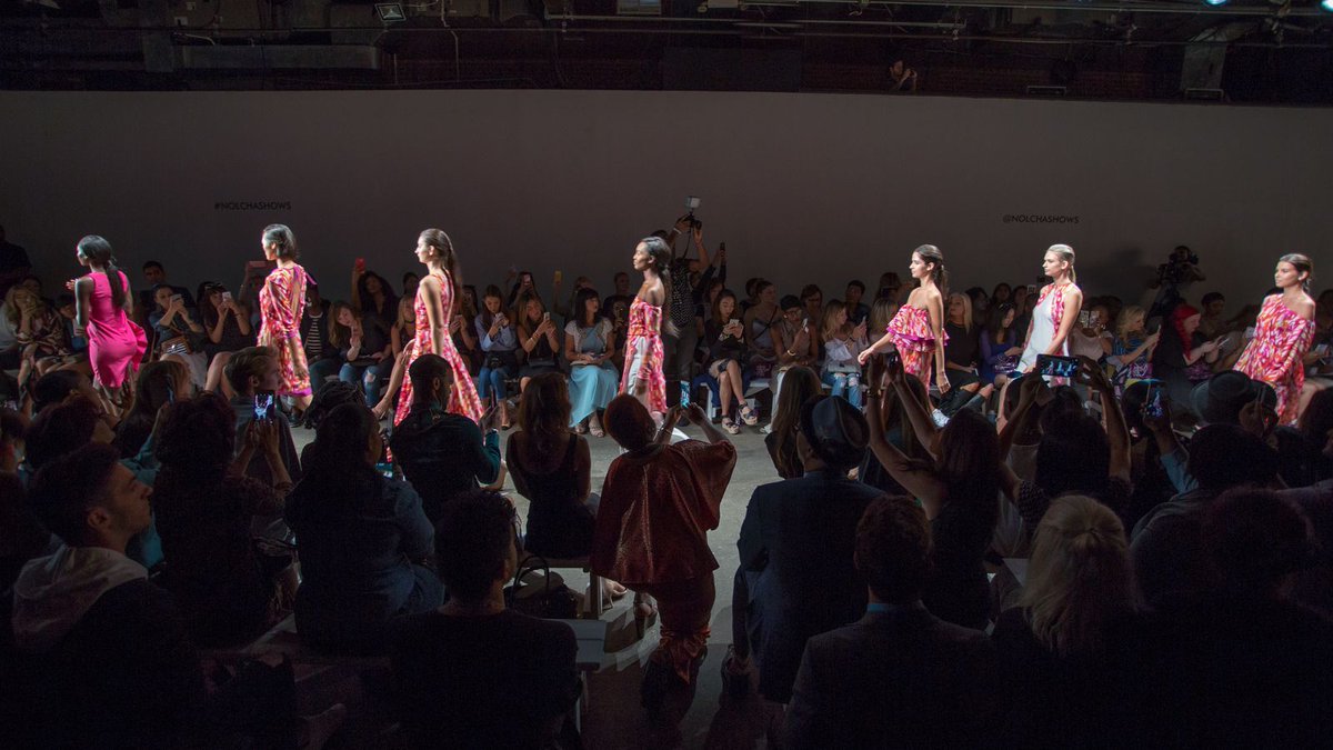 LePont_Appts's tweet photo. How Do Young Designers Afford Fashion Week? #YoungDesigners #FutureFashion
https://t.co/JUJnmJ35i8 @Racked https://t.co/cruYnse4EF