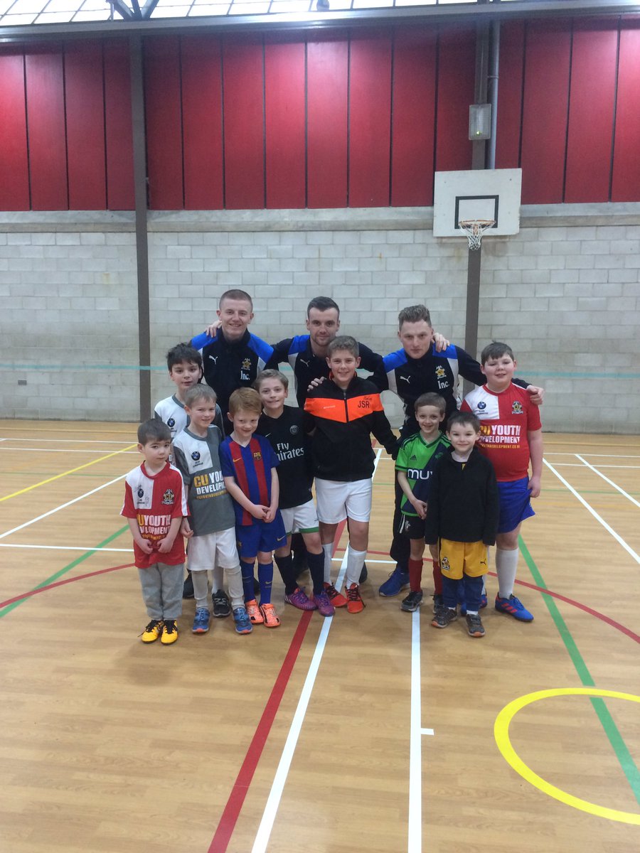 CUCoachRogan's tweet photo. Its been a fantastic day here at BOTTISHAM SOCCER SCHOOL ⚽️ BIG thank you to George Maris, David Gregory and Scott Wharton for joining us!👏🏼 https://t.co/LawnoCzvbd