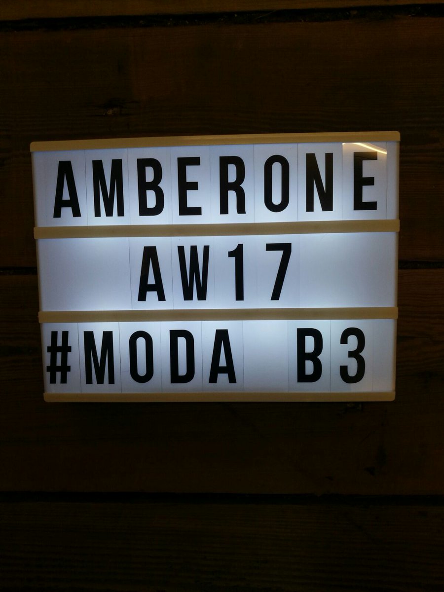 Crosby_Shoe's tweet photo. #Crosbyshoeagencies #modaexhibitions #StandB3 #Createabrand #Footwear #AW17 #Style #Moda #UK 20 FEB 2017 9.30 - 6PM 21 FEB 2017 9.30 - 4PM https://t.co/9pNe6MWPeG
