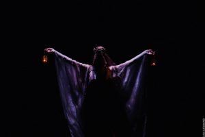 #theatre 
Un énergisant "Roméo et Juliette" au <a href="/TheatreDeMenil/">Théâtre Ménilmontant</a> mis en scène par Marion Conejero
bit.ly/theatretlc