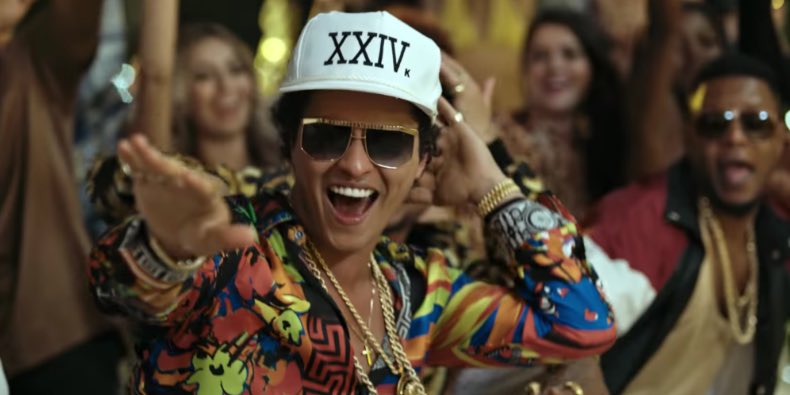 Ariana_Na0726's tweet photo. Bruno Marsの誕生日までに1008RTいきたいです！いいねよりもRTをしてくれると喜びます!!お願いします🙇‍♀️

#BrunoMars好きな人RT

#洋楽好きな人RT 

#海外が好きな人RT

#1008RT https://t.co/9SYLI4hhc8