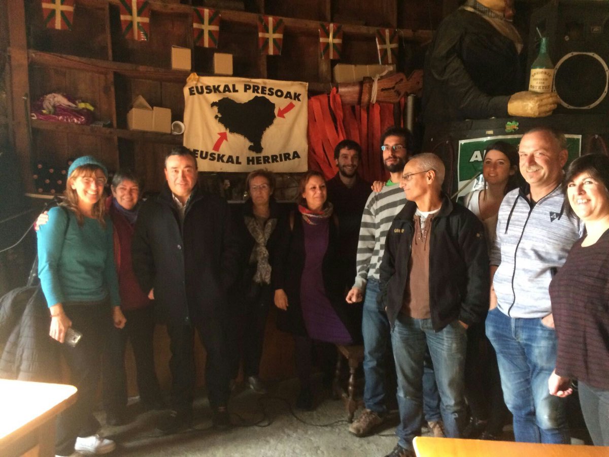 #EPPK Ongi etorri, Jean Pierre! ongi-etorri.tumblr.com/post/157353315…