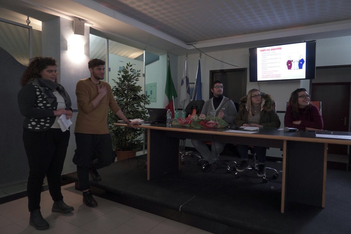 AvisBasilicata's tweet photo. Da #AvisBasilicata una mattinata di formazione ed entusiasmo con i ragazzi del Servizio Civile! #avis #donatori #Serviziocivile #iodono https://t.co/52j2dUhZHJ