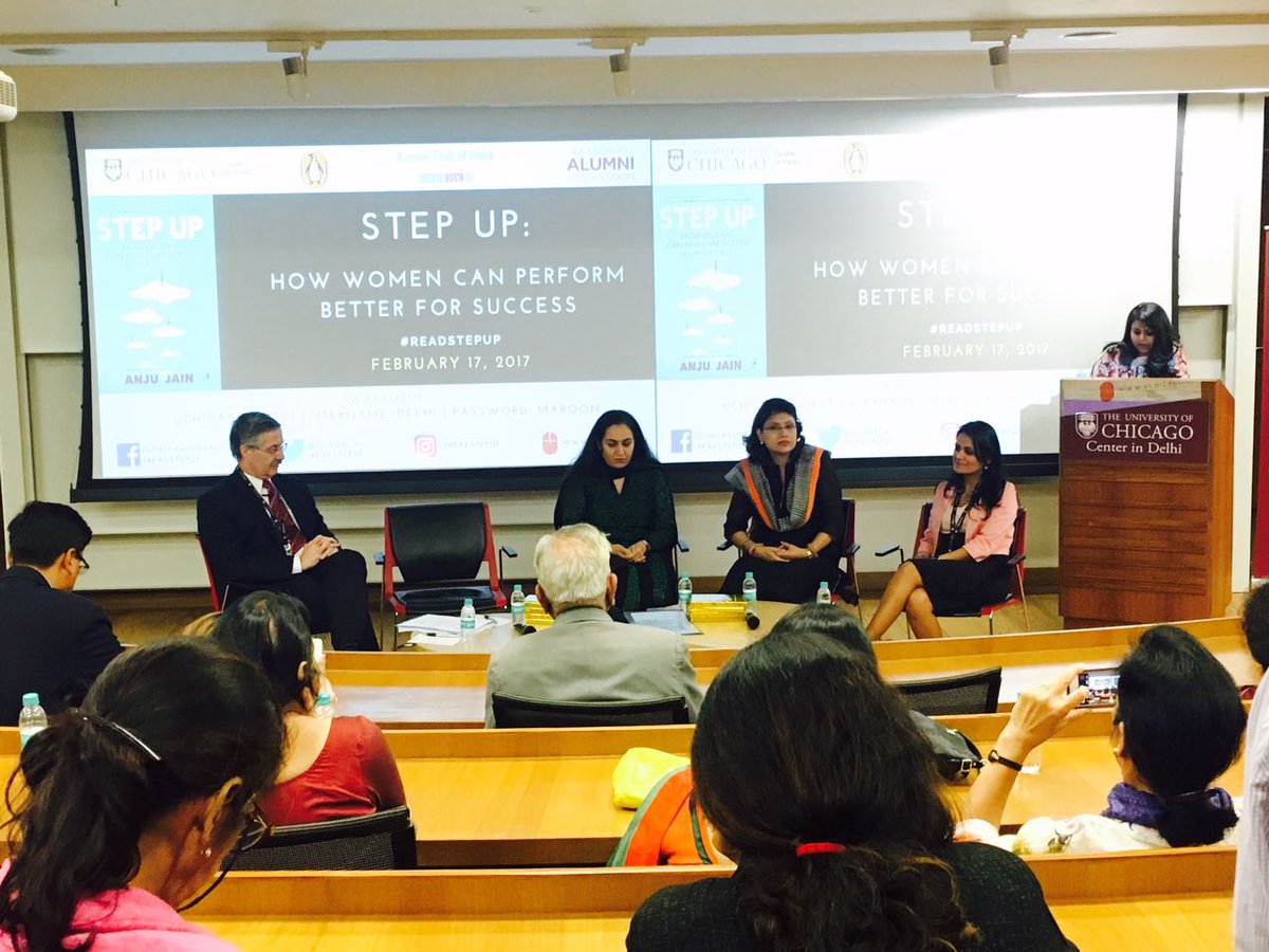 Author_AnjuJain's tweet photo. Live: Our panelist during discussion.
#ReadStepUp #BookLaunch #StepUp #Event #Women #Discussion https://t.co/AfqMUoNIzO