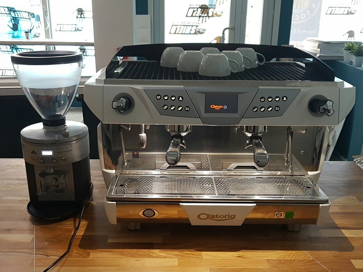 espressotech1's tweet photo. #plus4you Ts installed in @salthill_social  today @Silverskin coffee https://t.co/pOvDLb6AxJ
