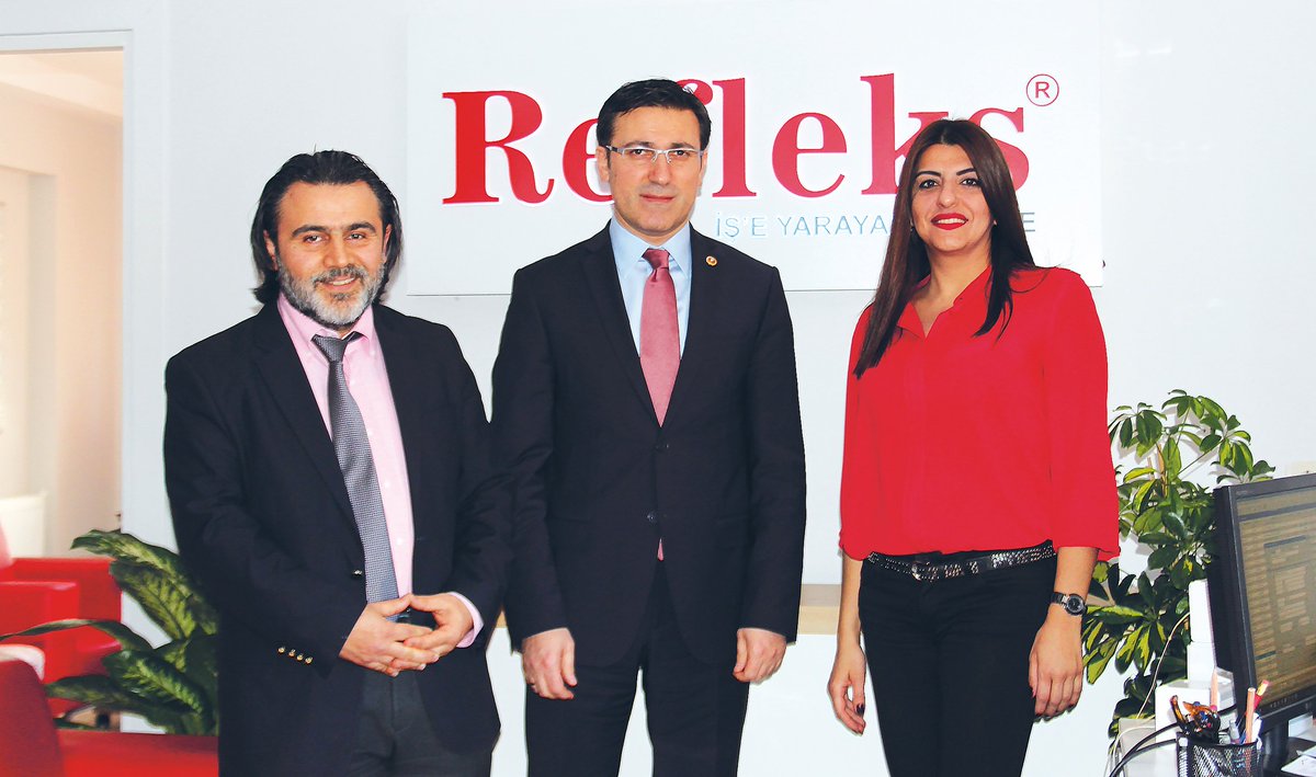 Milletvekili <a href="/tkucukcan/">Talip Küçükcan 🇹🇷</a> <a href="/RefleksGazetesi/">Refleks Gazetesi</a> ni ziyaret etti.