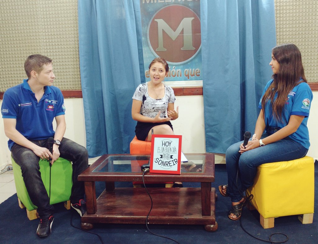 Nos visitan en #AMediaMañana parte del equipo de <a href="/Escuelabierta1/">Fundación Corazones Azules</a> 
Para que te sumes, y acerques tu donaciones en Mitre 274