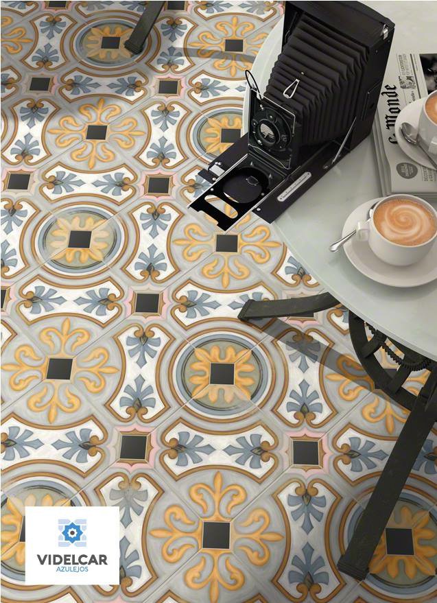 VidelcarAz's tweet photo. Que los suelos de tu alrededor tengan todo el protagonismo...Suelos hidráulicos Ceramicas VIVES. Disponible en VIDELCAR #videlcar #suelos https://t.co/WwEONTsKcB