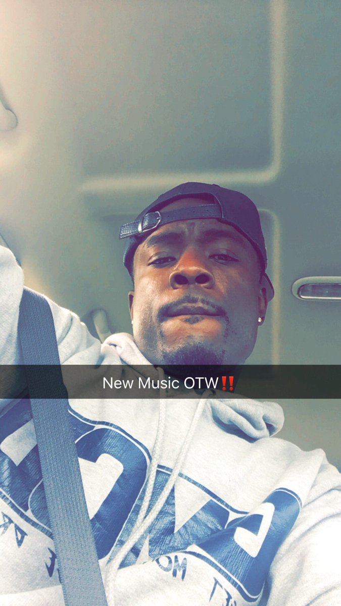 SuccessFode's tweet photo. #OGBOYRECORDZ #GMCD
#Instagram @SuccessFode #Facebook @SuccessFode #SnapChat @SuccessFode
https://t.co/8Qfbh0jtP4 https://t.co/fg9nAGe8qM