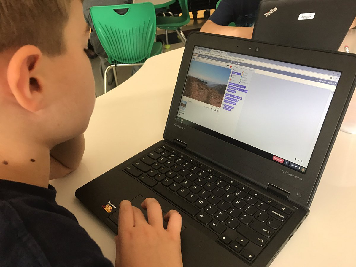 NSHACKLab's tweet photo. Third Graders from #Gottko are #coding stories in @scratch. https://t.co/nxPlq94GFo