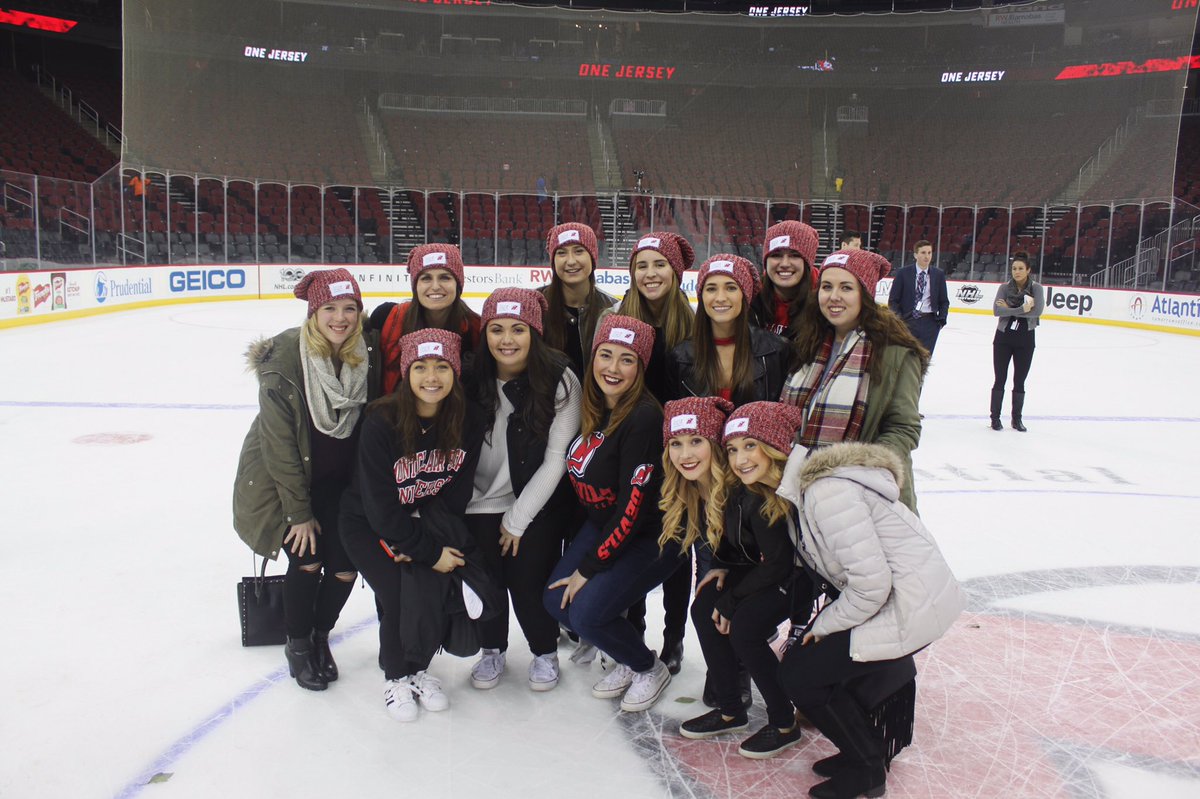 MontclairLYM's tweet photo. Love Your Melon and the and Devils! Such an awesome night 🍉🎗🏒 https://t.co/JKg4YXsCPD