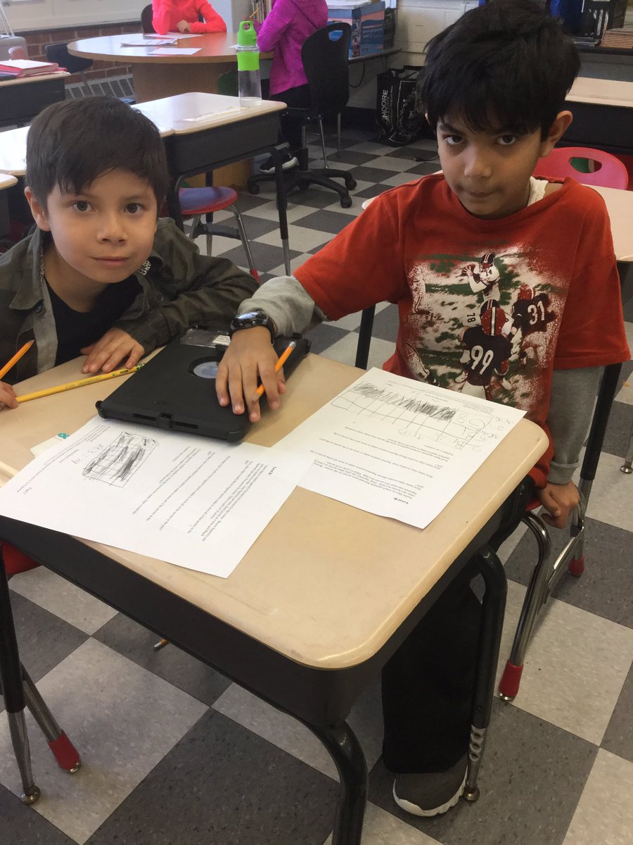 jkillelea1's tweet photo. Ss innately using repeated subtraction and making charts to solve division challenges
#mathenrichmenthour@jacksonave #lovinmath https://t.co/IL2rfwlvCa