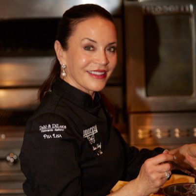 thebestchefs's tweet photo. Visit #Sedona & eat well w/ #BestChef Lisa Dahl @cheflisadahl #CucinaRustica #MariposaGrill #PisaLisa #Dahl&DiLuca https://t.co/Og5ol3uB1S https://t.co/Pqw75WXMDR