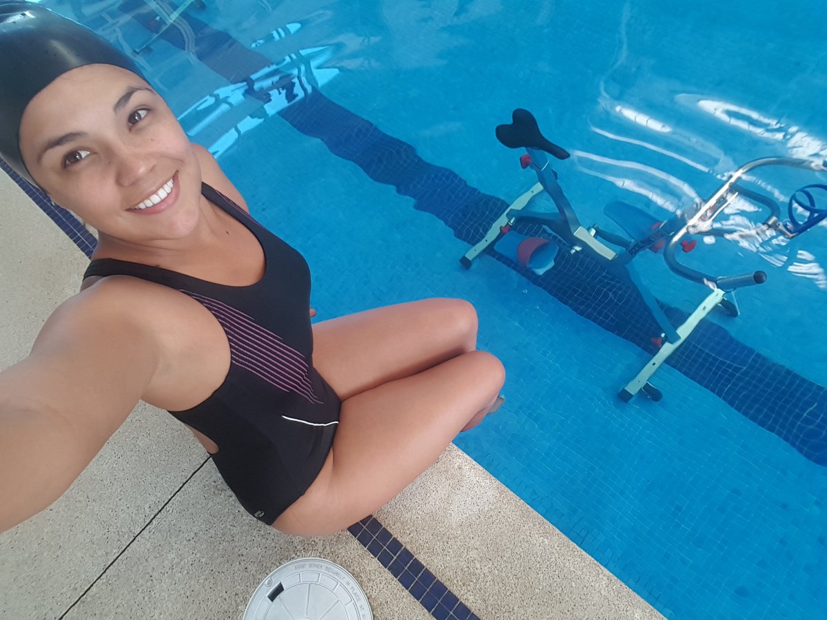 Natyrodriguezcr's tweet image. La más esperada del la semana mi clase de #PoolBiking en AQUANAUTAS 💪🏊🔥 
Será que me apunto hacer un aguas abiertas ? 🤔