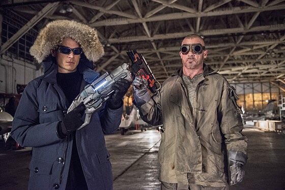 A legend & although contrary to belief my favorite TV actor happy birthday Dominic Purcell 