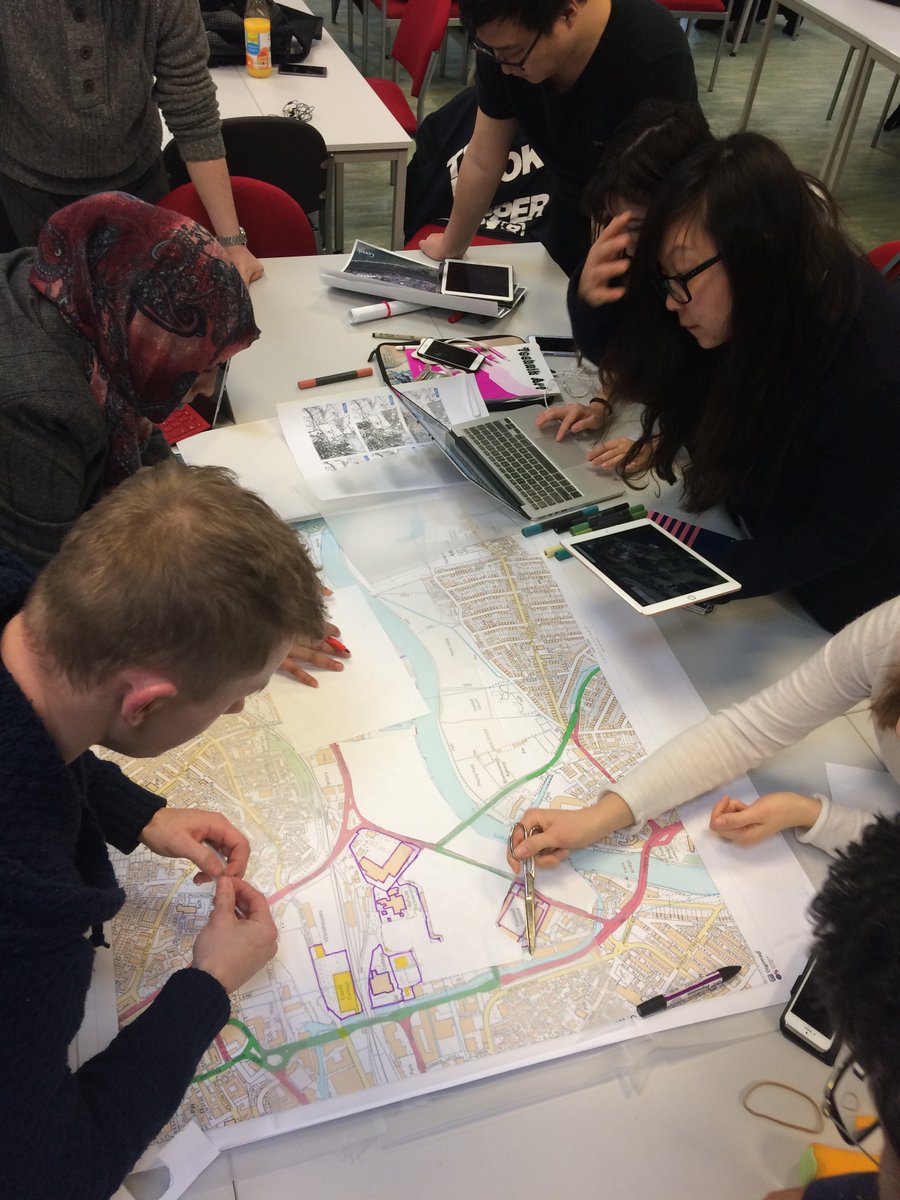 DrMicMartin's tweet photo. Another great session @URBEDmcr. David &amp; @sangeethabanner with our @DesignUOM students determining #landusebudget via the #whitepapertest https://t.co/CgYX8xtcl9