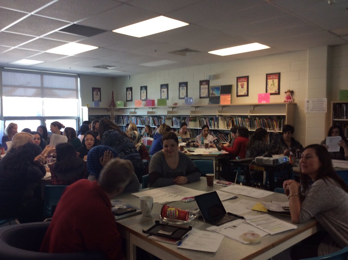 ClairevillePeel's tweet image. @ClairevillePeel engaging in meaningful discussion about safe, positive, healthy climate and welling being #PDlearning #positiveclimate
