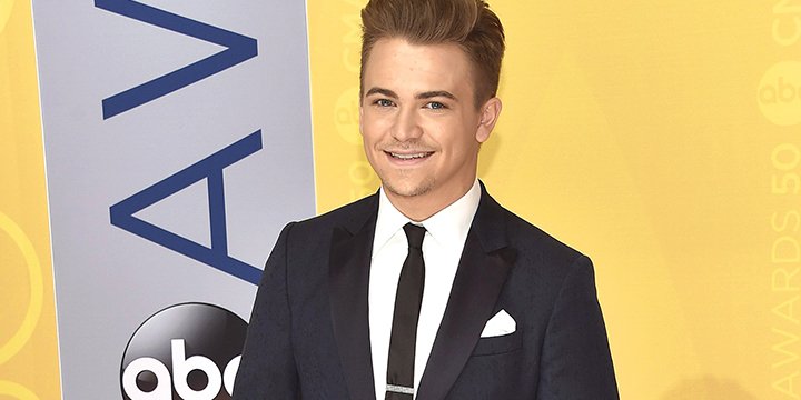 Watch Hunter Hayes' virtual reality video for 'Yesterday's Song' peoplem.ag/NPkTw1Q